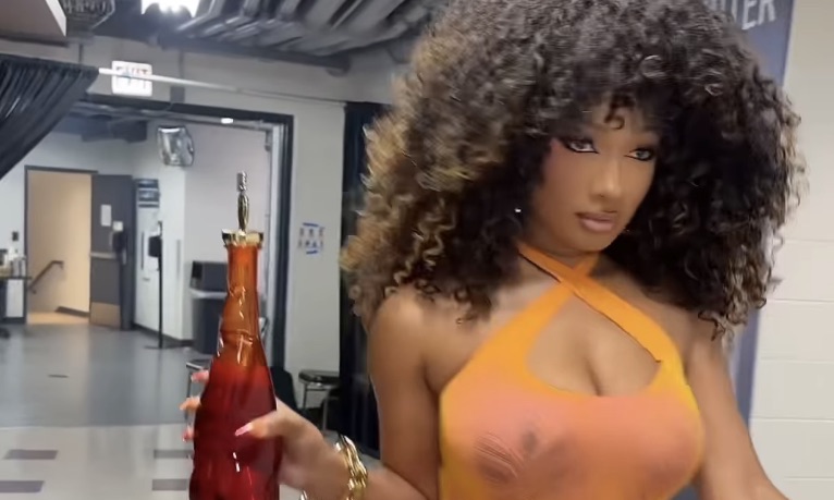 image Megan Thee Stallion avec sa nouvelle marque de tequila