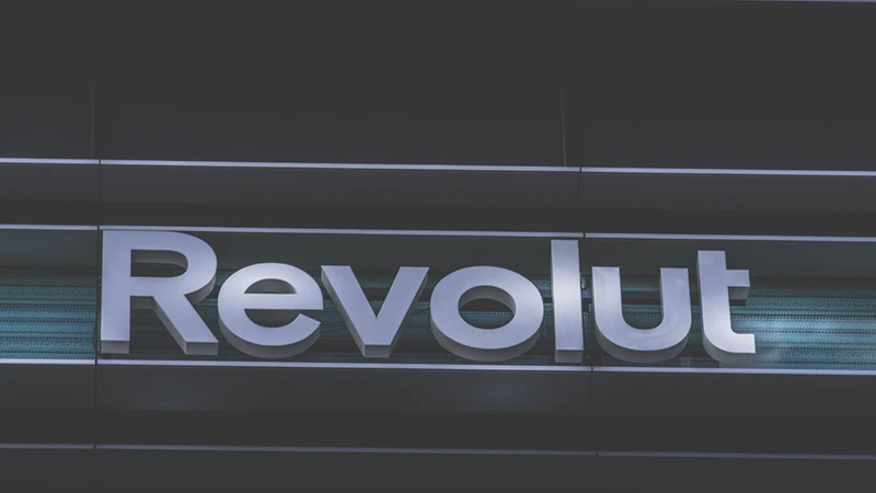 Revolut X: Rivaliser avec les échanges crypto, Bitbot prévente à 3,2M$