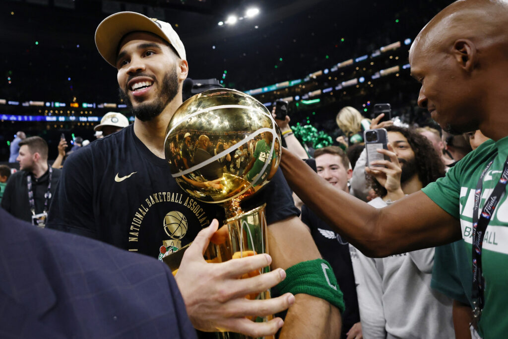 image Jayson Tatum champion NBA